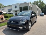 Certified 2019 Volkswagen Golf Alltrack S image 2