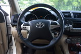 Used 2012 Toyota Highlander Limited w/ Tow Pkg image 4