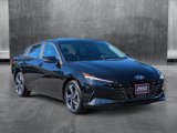 Used 2023 Hyundai Elantra Limited image 3
