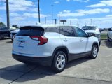 Used 2024 GMC Terrain SLE image 2