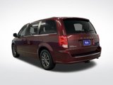 Certified 2017 Dodge Grand Caravan SXT w/ Driver Convenience Group image 3