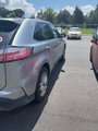 Used 2023 Ford Edge SEL image 3