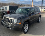 Used 2016 Jeep Patriot Latitude image 2