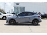 Used 2022 Nissan Kicks SR image 3
