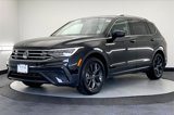 Certified 2024 Volkswagen Tiguan SE image 2