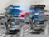 Used 2022 GMC Terrain SLE w/ Driver Convenience Package image 4