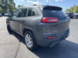 Used 2016 Jeep Cherokee Latitude w/ Comfort & Convenience Group image 4