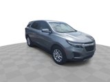 Used 2023 Chevrolet Equinox LT image 2