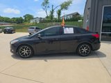 Used 2015 Ford Focus SE w/ SE Sport Package image 4