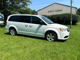 Used 2018 Dodge Grand Caravan SE image 2