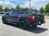 Used 2018 Nissan Titan SV w/ SV Convenience Package image 5