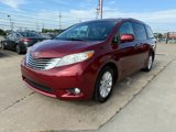Used 2012 Toyota Sienna XLE image 6