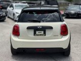 Used 2016 MINI Cooper 2-Door Hardtop image 4