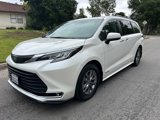 Used 2021 Toyota Sienna XLE image 3