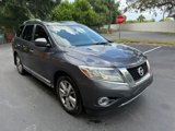 Used 2013 Nissan Pathfinder Platinum image 3