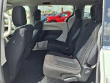 Used 2022 Chrysler Voyager LX image 5