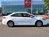 Used 2022 Toyota Corolla LE image 2