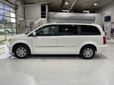 Used 2012 Chrysler Town & Country Touring image 5
