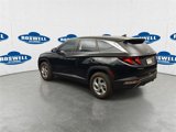 Certified 2023 Hyundai Tucson SE image 5