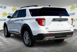 Used 2023 Ford Explorer XLT image 4
