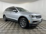Used 2019 Volkswagen Tiguan SE image 2