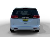 Used 2022 Chrysler Voyager LX image 4