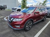 Used 2020 Nissan Rogue SL w/ Premium Package image 2