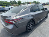 Used 2021 Toyota Camry SE image 6