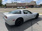Used 1998 Chevrolet Corvette Coupe image 5