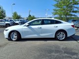 Used 2018 Chevrolet Malibu LT w/ Driver Confidence Package image 2