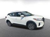 Used 2024 Nissan Kicks SV image 2