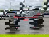 Used 2023 Chrysler Pacifica Touring-L image 4