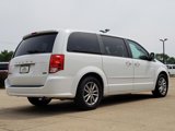 Used 2016 Dodge Grand Caravan SE image 6