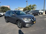 Used 2018 Nissan Rogue SL image 3