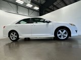 Used 2012 Toyota Camry SE image 3
