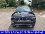 Used 2017 Jeep Grand Cherokee Limited image 2