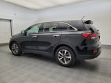 Used 2020 Kia Sorento LX image 3