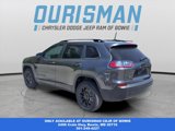 Used 2023 Jeep Cherokee Altitude Lux image 5