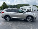 Used 2019 Subaru Ascent Limited w/ Popular Package #3 image 4