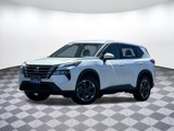 Used 2024 Nissan Rogue SV image 2