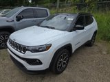 Used 2025 Jeep Compass Limited image 3