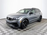 Used 2024 Volkswagen Tiguan SE R-Line image 3