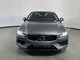Used 2020 Volvo S60 T5 Momentum image 3