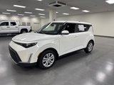Used 2024 Kia Soul LX image 3
