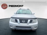 Used 2017 Nissan Frontier PRO-4X image 4