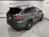 Used 2015 Toyota Highlander Limited Platinum image 6