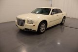 Used 2010 Chrysler 300 Touring image 4