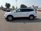 Used 2017 Chevrolet Traverse LT image 3