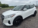 Used 2023 Nissan Kicks SV image 5