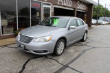 Used 2013 Chrysler 200 Limited image 2